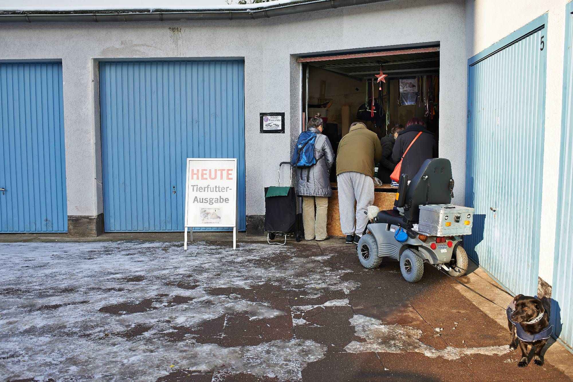 Tierfutterausgabe am Lindener Tisch e. V.